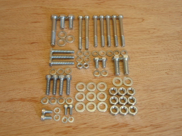 Cosworth Sapphire - 3dr 2wd Inlet Plenum Complete Bolt Set Cosworth Sapphire - 3dr 2wd Inlet Plenum Complete Bolt Set